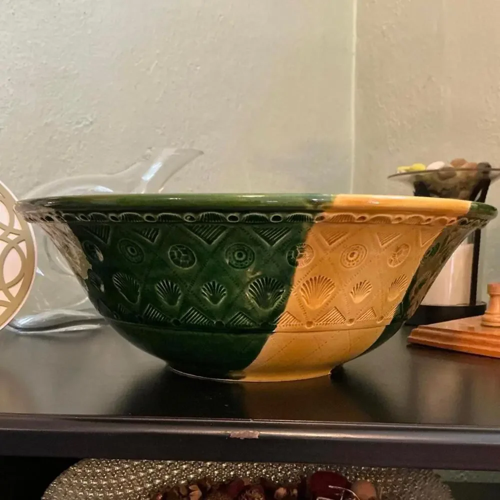 Williams-Sonoma Majolica Xtra-Large Handcrafted Italian Made Bowl & Lyon Platter